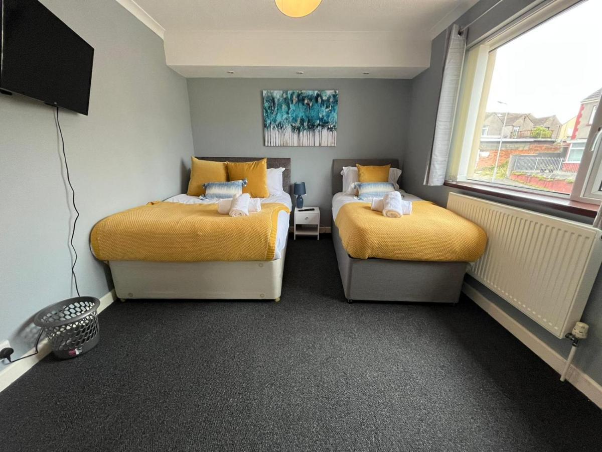 Access To Private Gym Room, 3 Bedrooms, Close To The City Swansea Exteriér fotografie